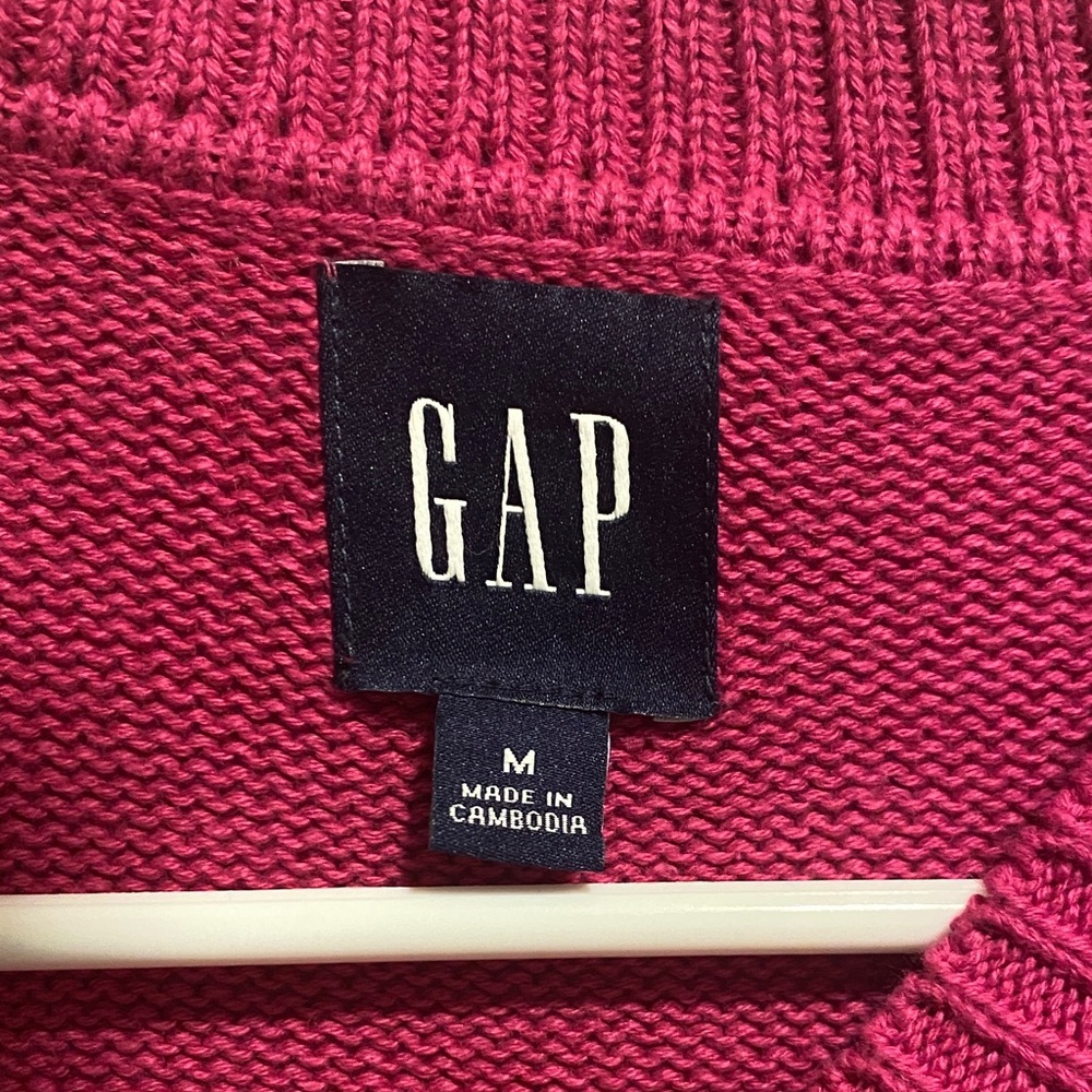GAP Fuchsia Crewneck Sweater - Picture 2 of 6